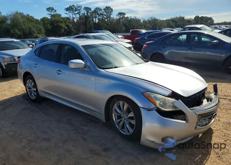 2013 Infiniti M37 z USA, uszkodzony, nr VIN JN1BY1AP1DM510457
